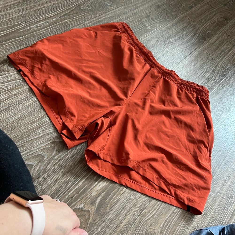 Lululemon brick pace maker